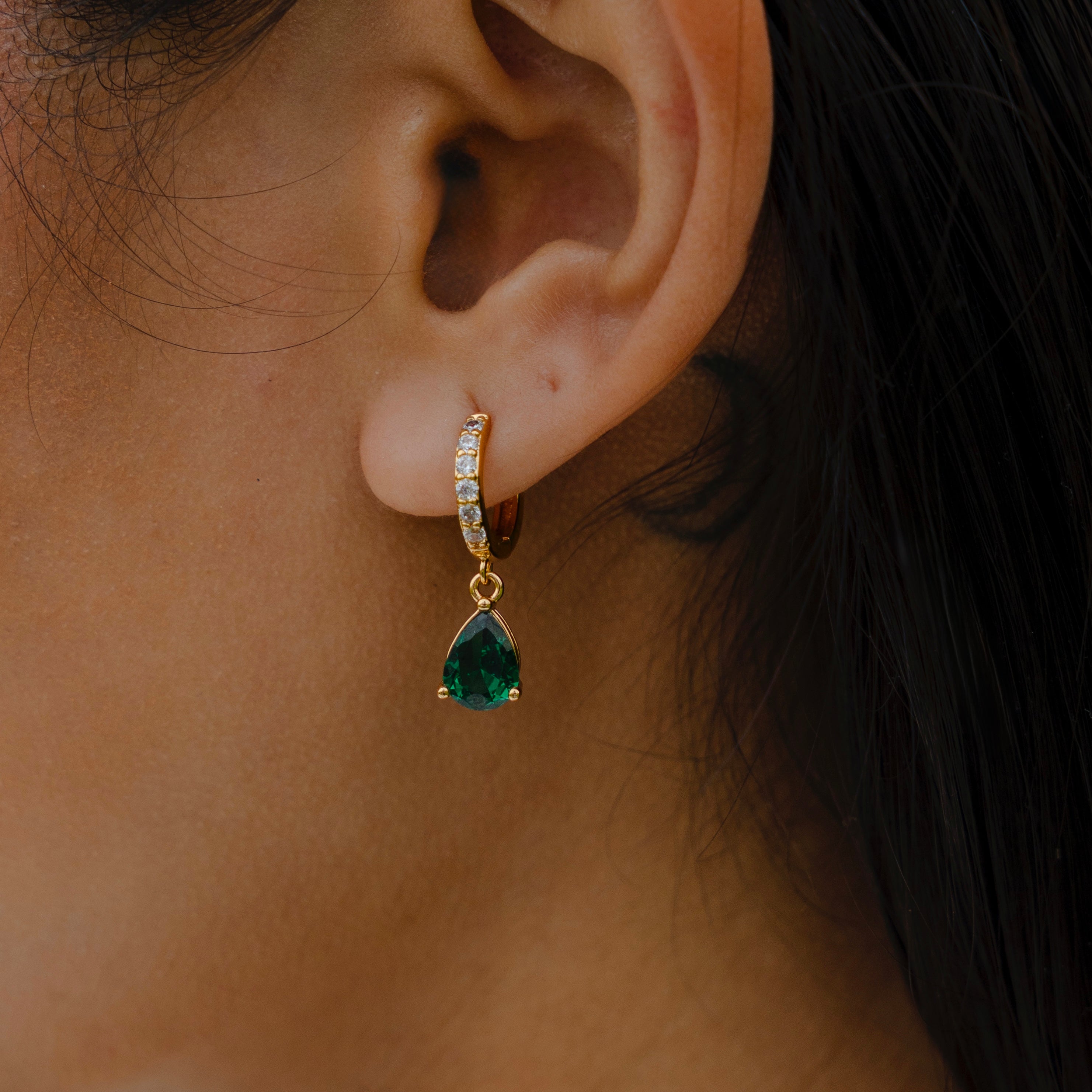 Jenine Hoops