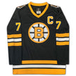 RAYMOND BOURQUE AUTOGRAPHED BOSTON BRUINS BLACK JERSEY – SIGNED NHL HOCKEY COLLECTIBLE MEMORABILIA (SIZE L OR XL)