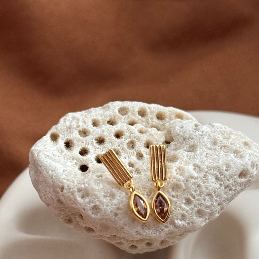 Leaf Drop Earrings- Brown Stone