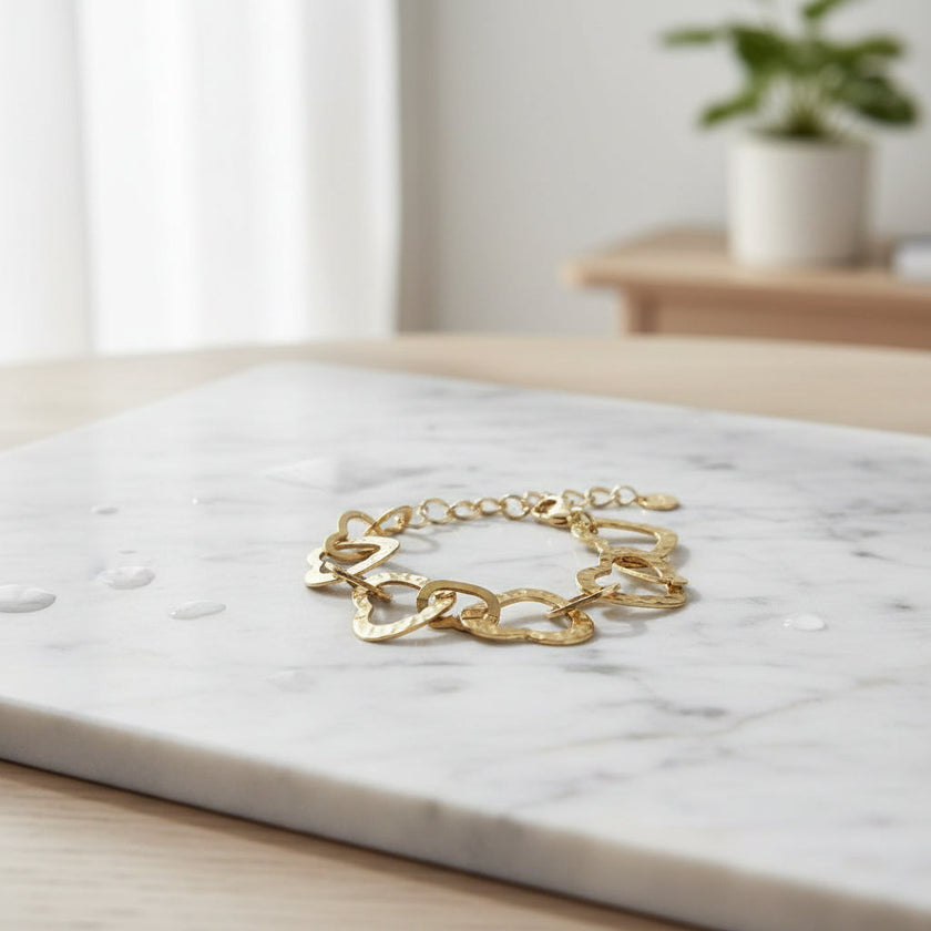 Linked Heart Bracelet - Gold Stainless Steel