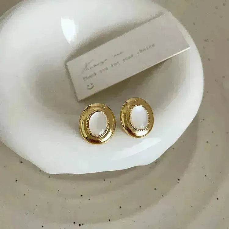Luxury French Retro Tiger eye Metal Stud Earrings For Women Weeding Earrings