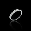 Bague semi-éternité à 8 moissanites en or 10K ou argent sterling