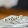 Bague semi-éternité Marquise en or 10K ou argent sterling  et moissanites