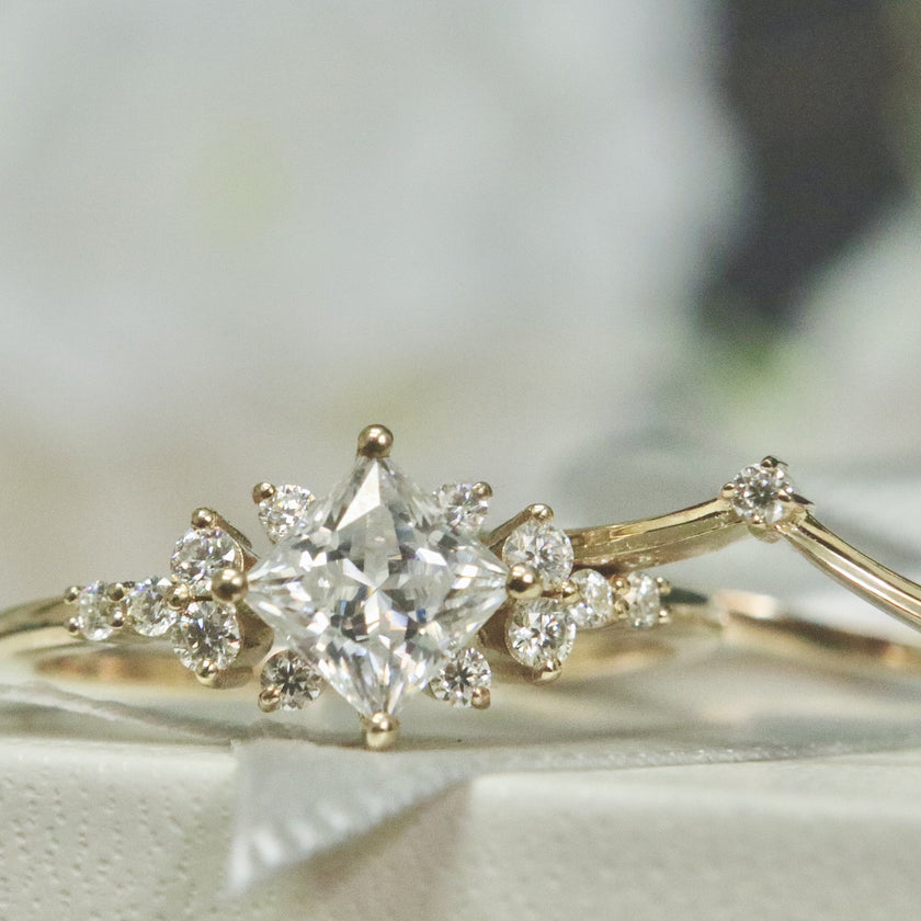 Bagues Ensemble d'alliances Princesse en or 10K et moissanites
