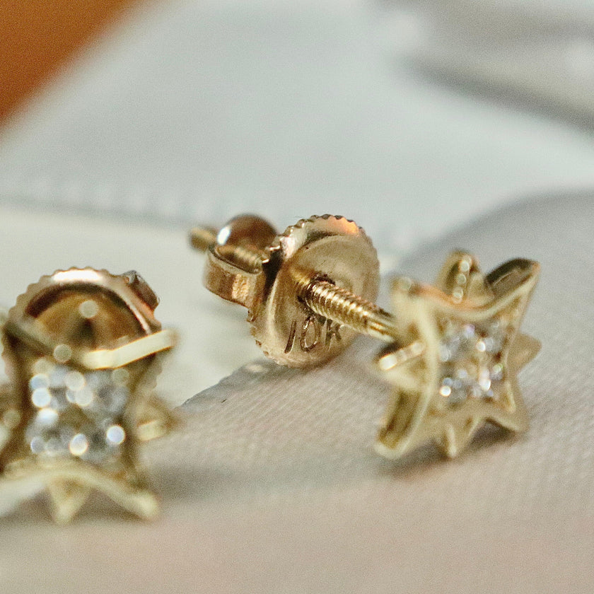 Boucles d'oreilles Étoiles du Nord en or 10K et moissanites