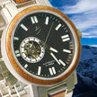 Montre Copernic en bois de baril de whisky recyclé