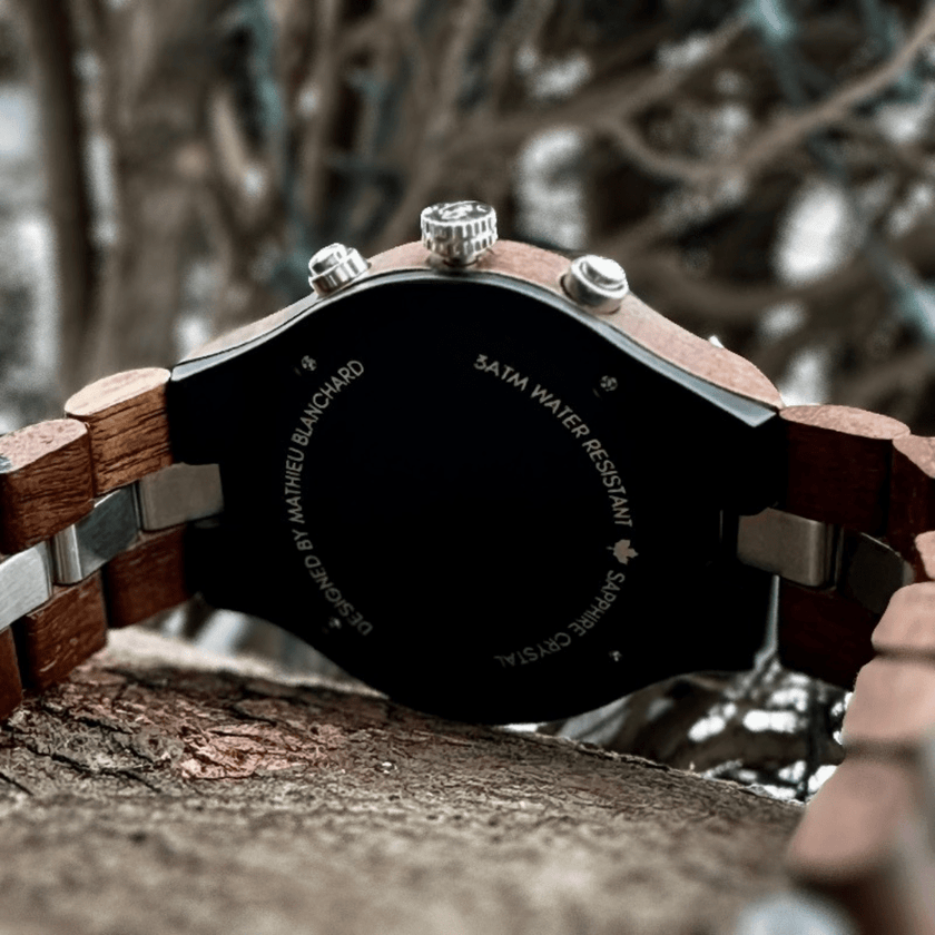 Montre Le Roy en bois de noyer