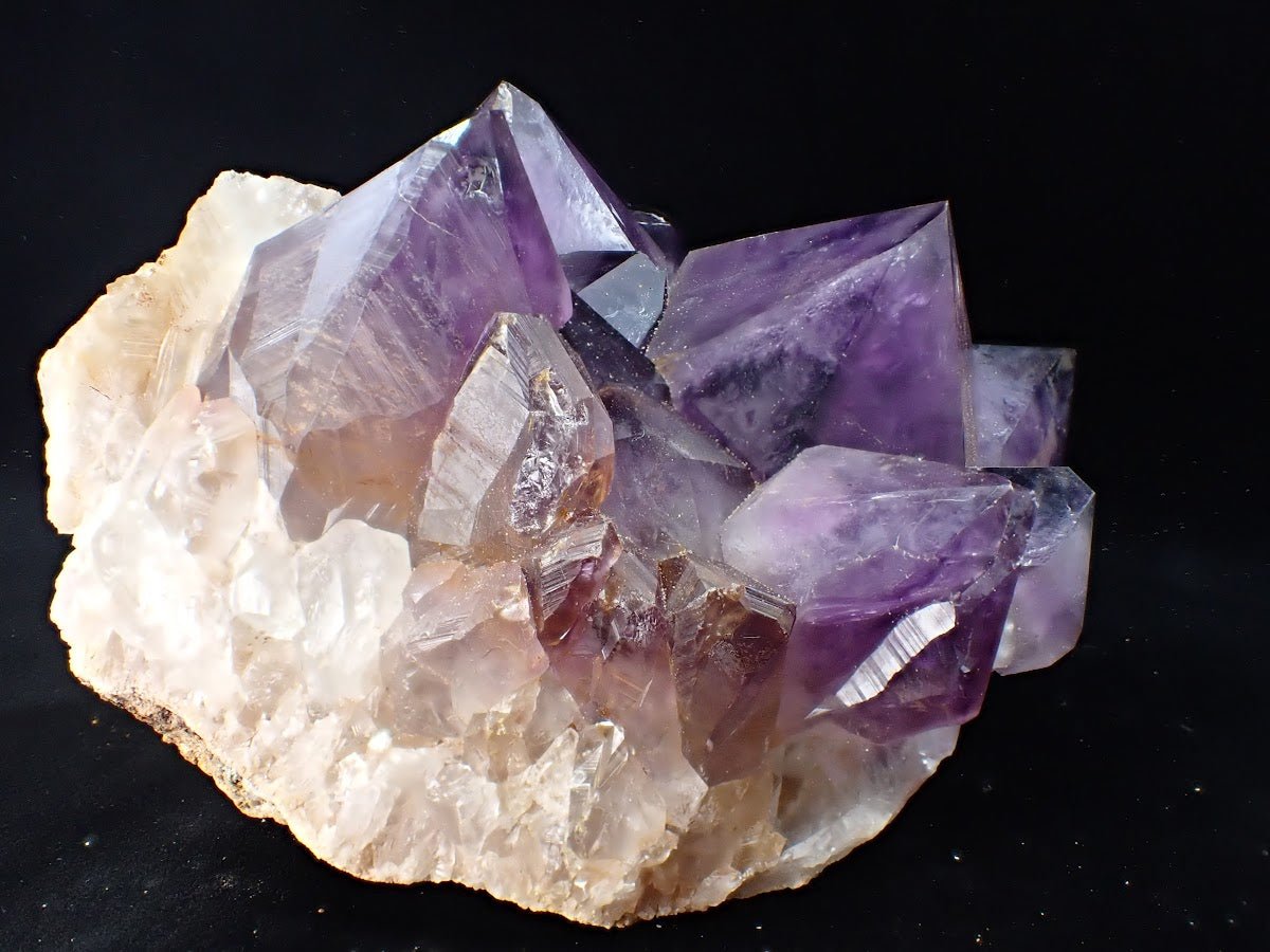 Medium Congo Amethyst Cluster with Zoning – 2.3 kg, 6.25