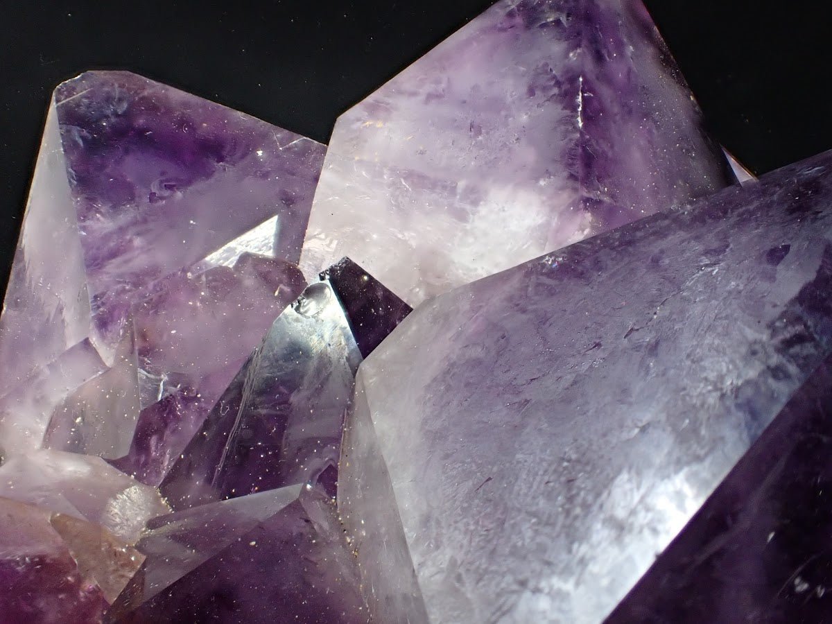 Medium Congo Amethyst Cluster with Zoning – 2.3 kg, 6.25