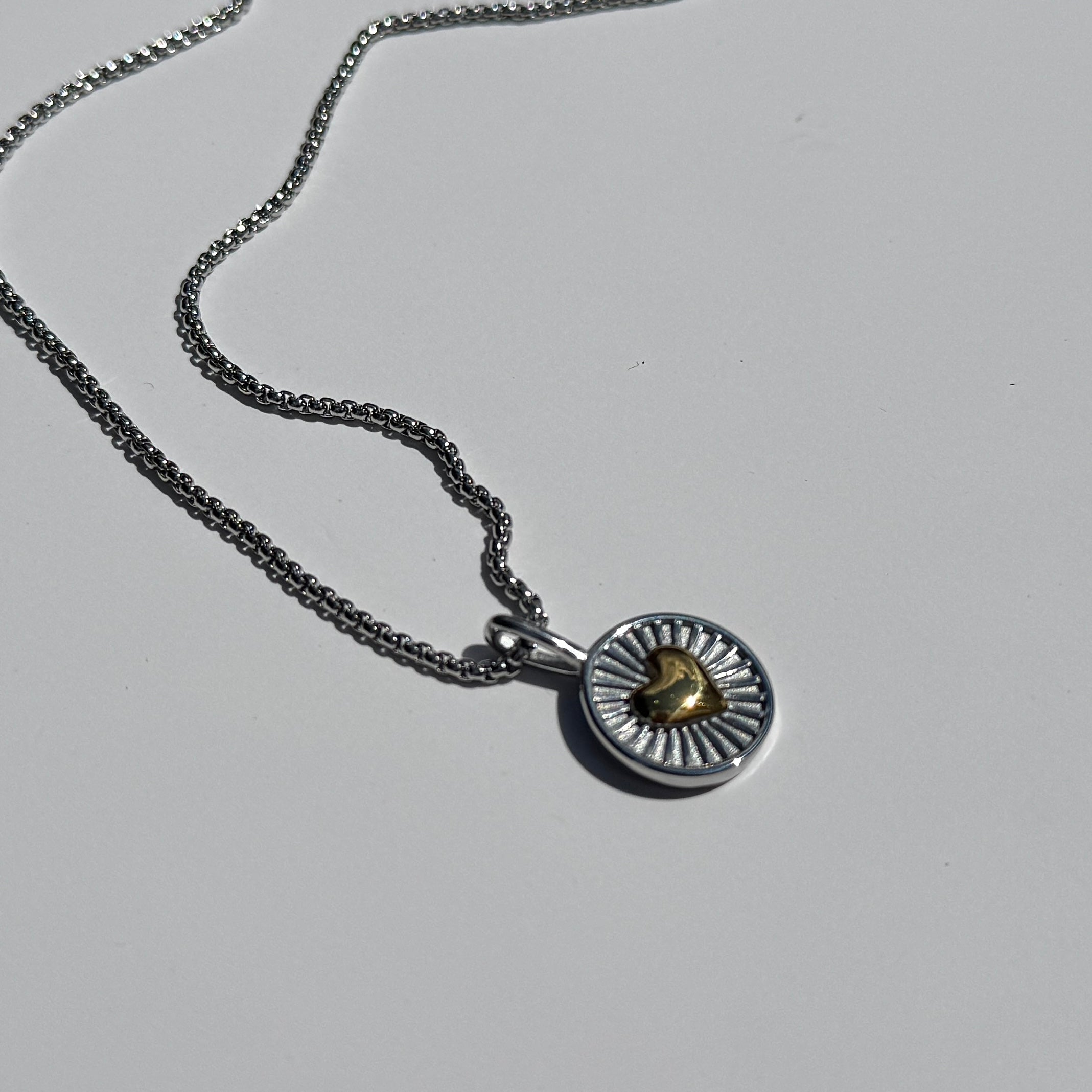 Mi Amor Necklace- Silver