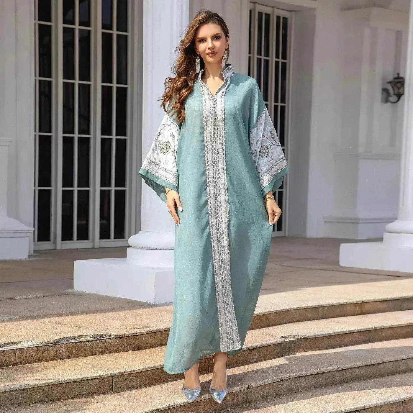 Middle East Foreign Trade Arab Robe New Embroidered Women's Gown