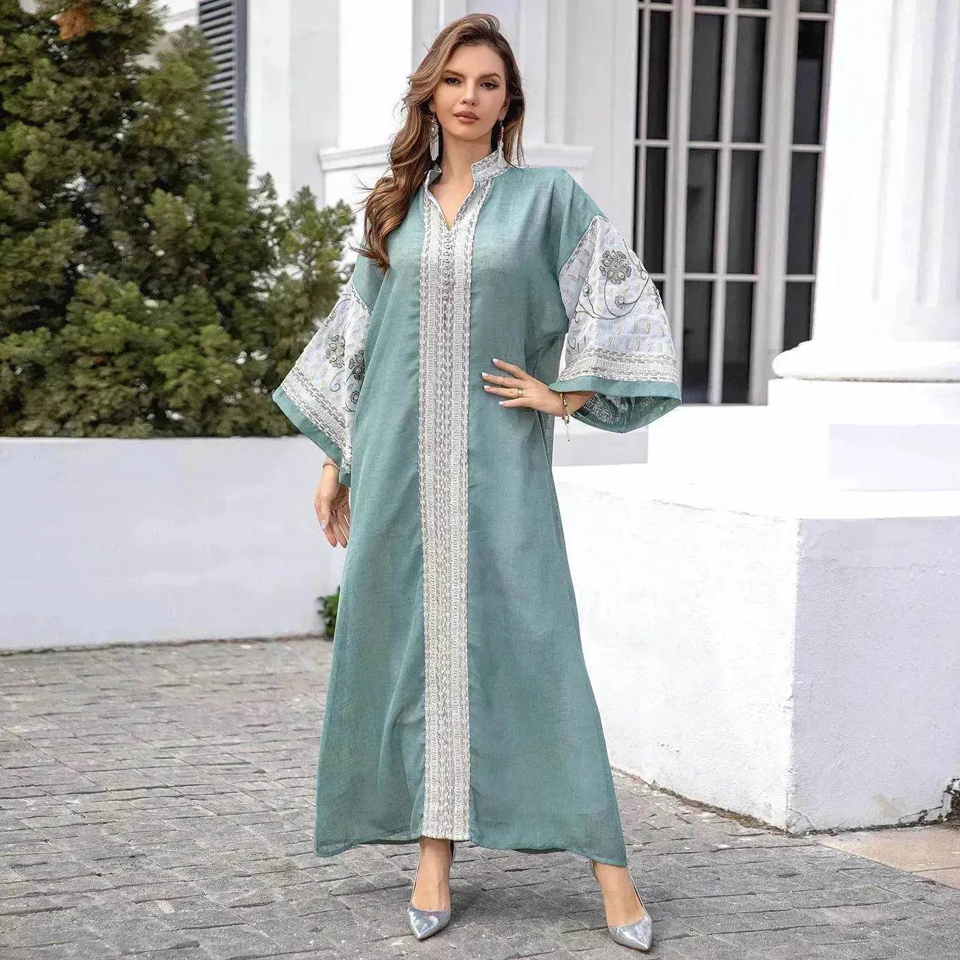 Middle East Foreign Trade Arab Robe New Embroidered Women's Gown