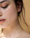 boucles d'oreilles cercles avec petites perles blanches