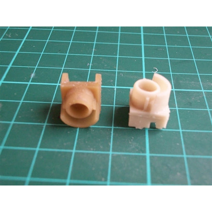 Miniatures by Eric GL8 G Ditch Lights Front Mount NIB