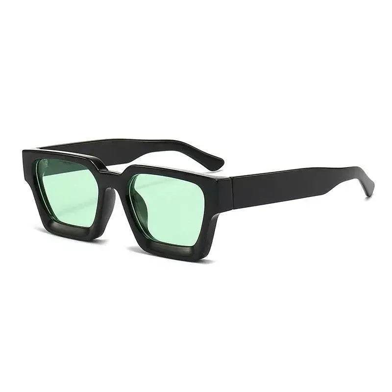 Thick Frame Sunglasses – Minimalist & Versatile