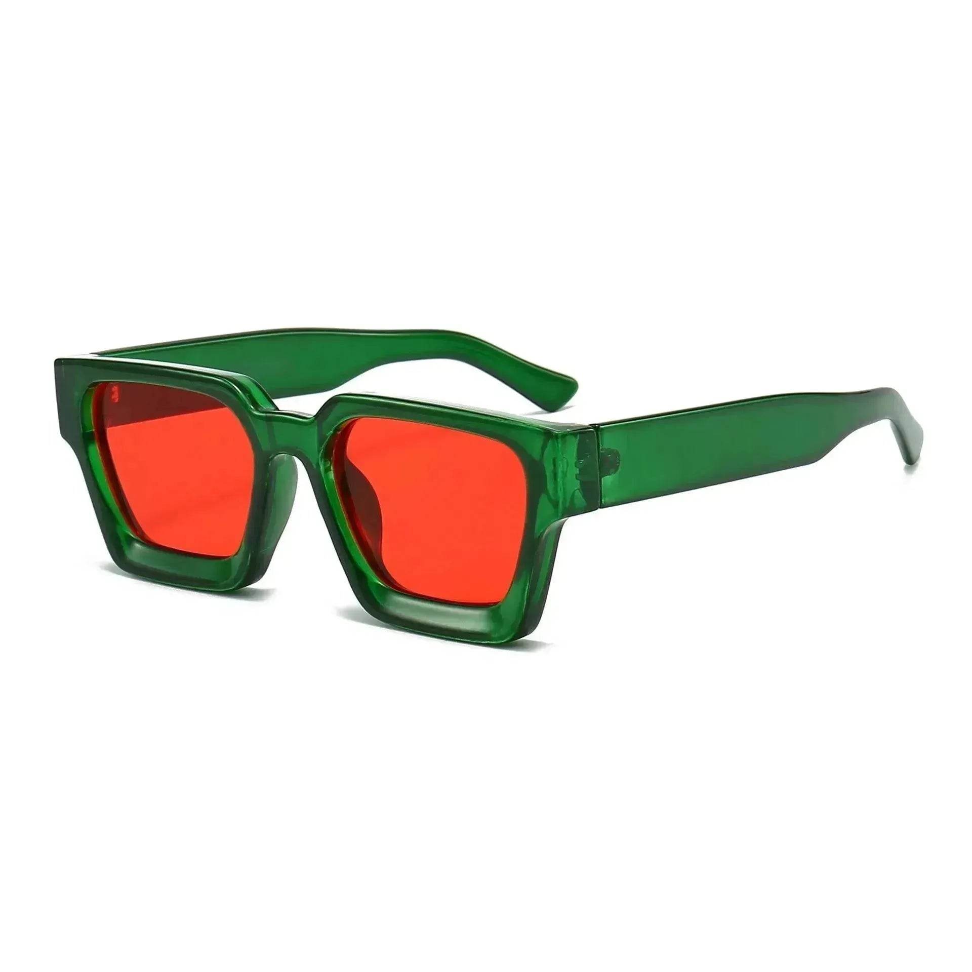 Thick Frame Sunglasses – Minimalist & Versatile