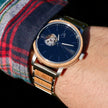 Montre Bürgi en bois de baril de whisky recyclé