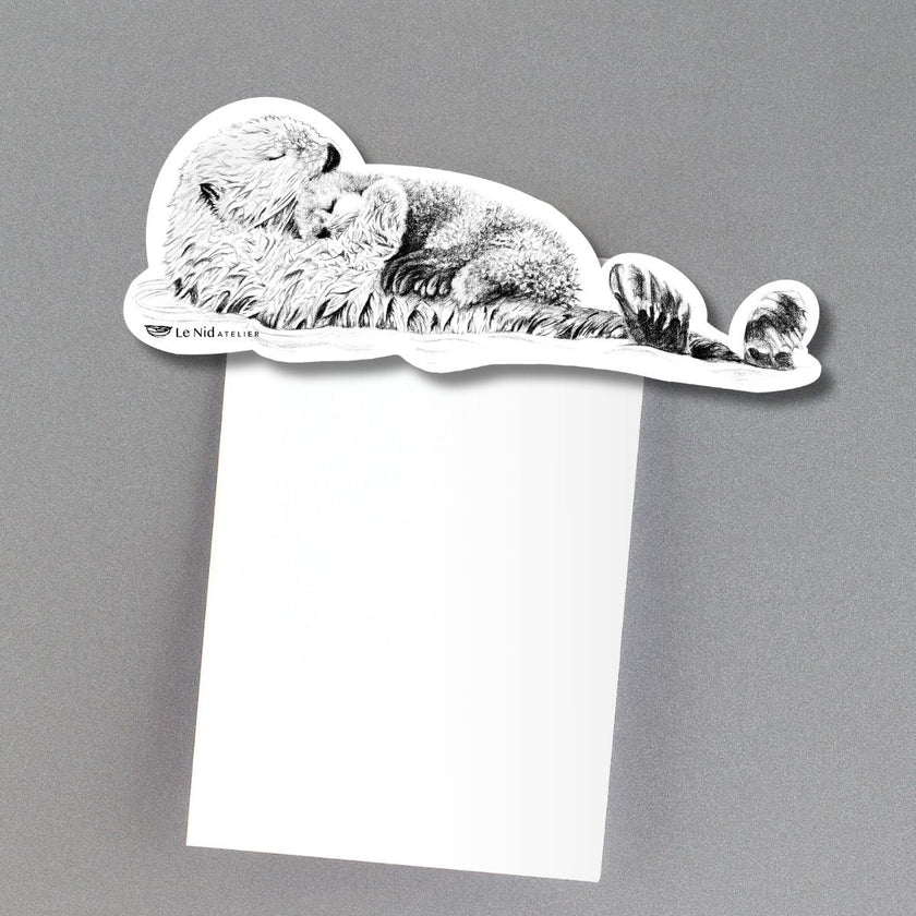 Mother Otter with baby Magnet