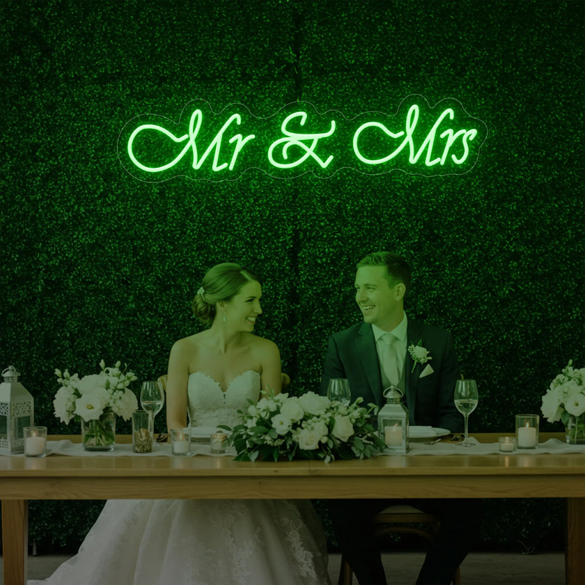 Mr & Mrs V2 Neon Sign