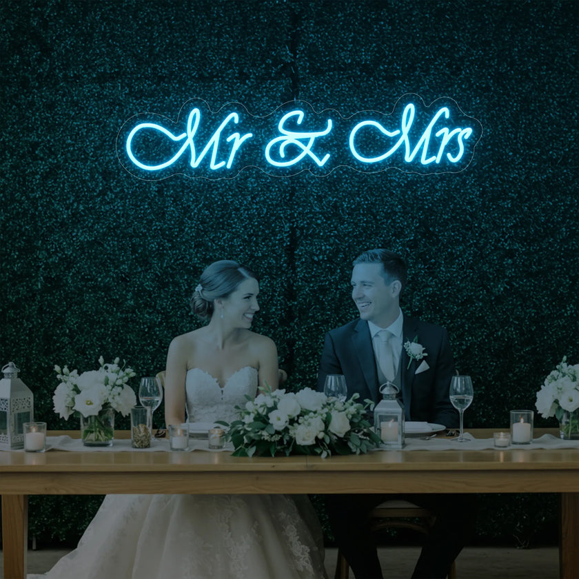 Mr & Mrs V2 Neon Sign