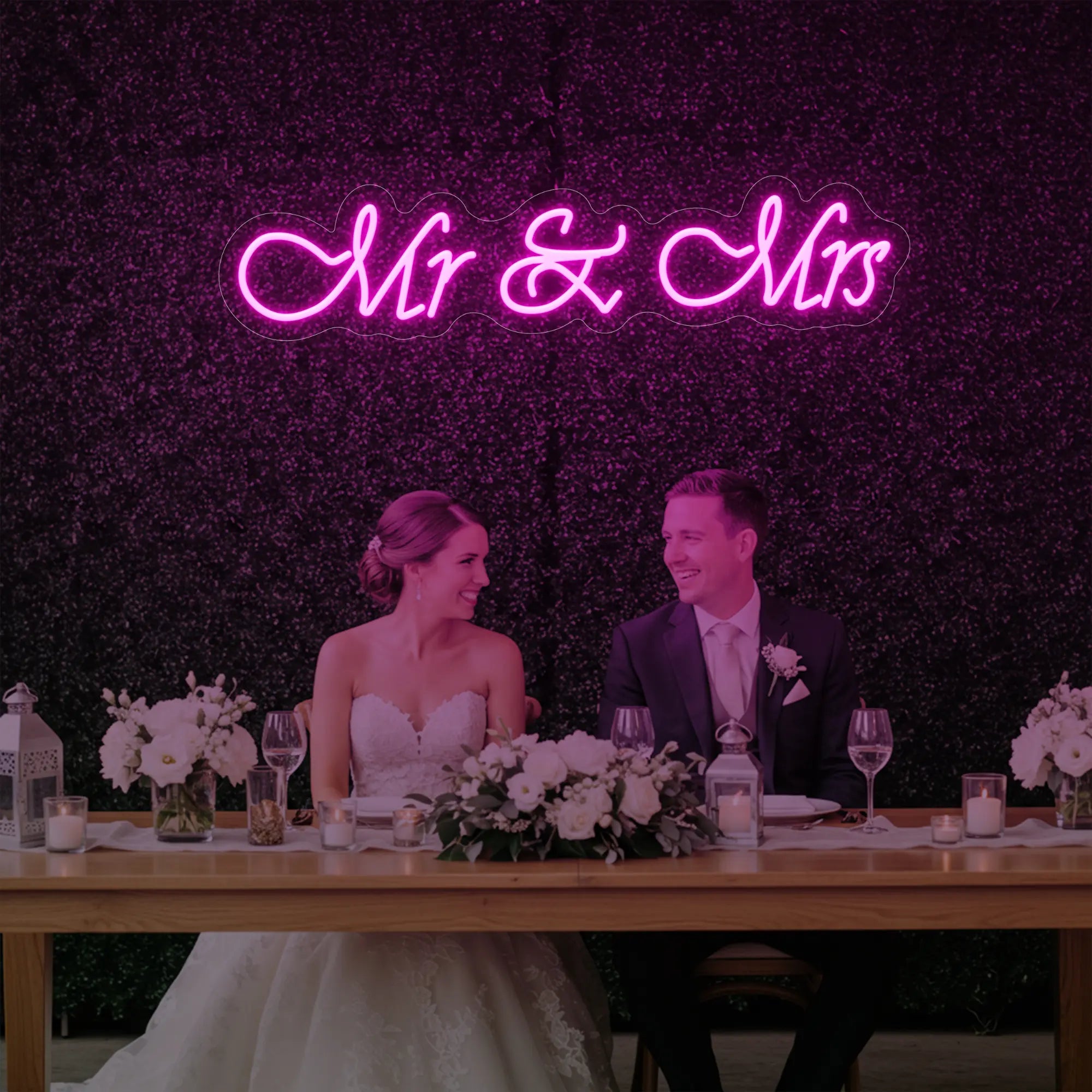 Mr & Mrs V2 Neon Sign