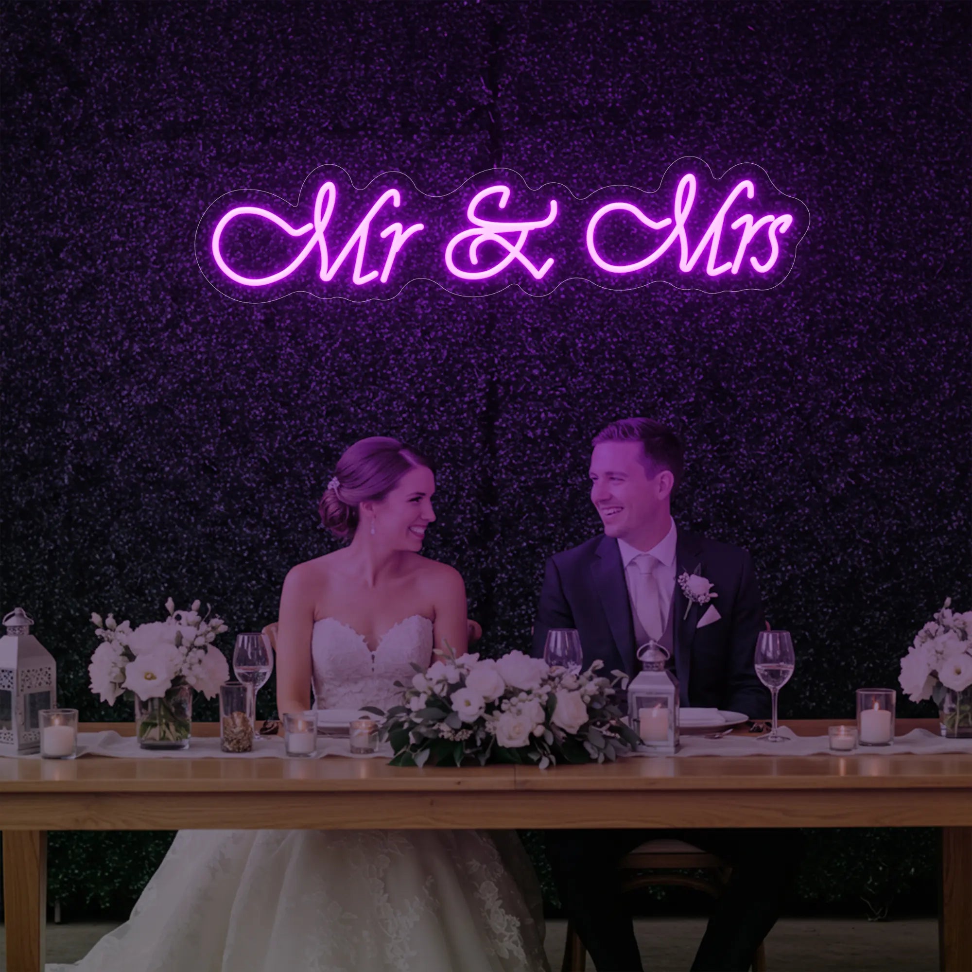 Mr & Mrs V2 Neon Sign