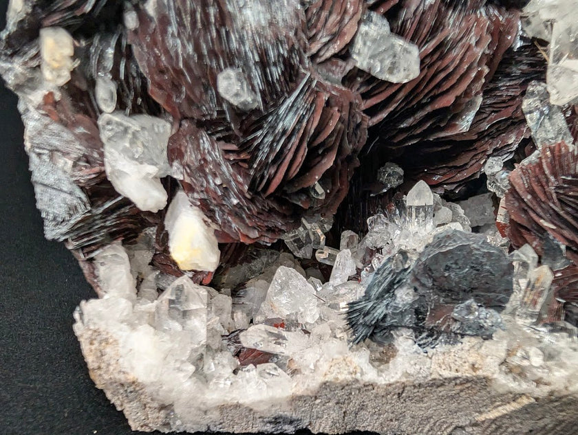 Museum-Grade Magnetic Iron Rose Hematite with Quartz – Jinlong Hill, Guangdong, China