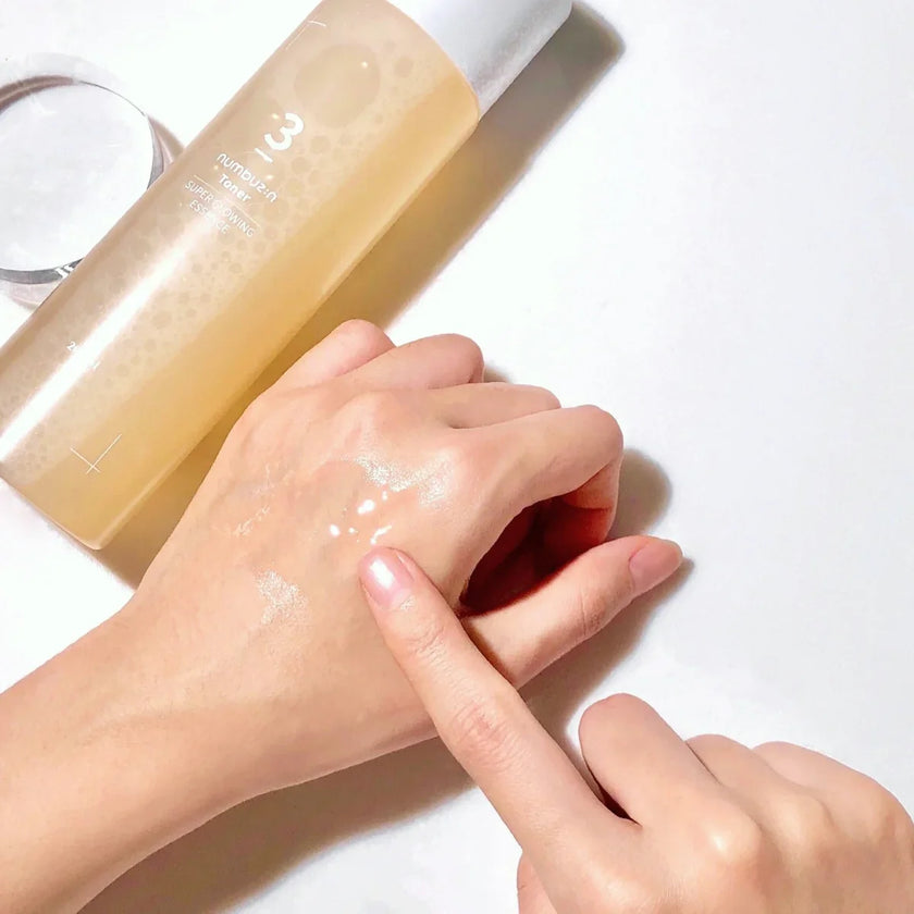 numbuzin No.3 Super Glowing Essence Toner 200ml