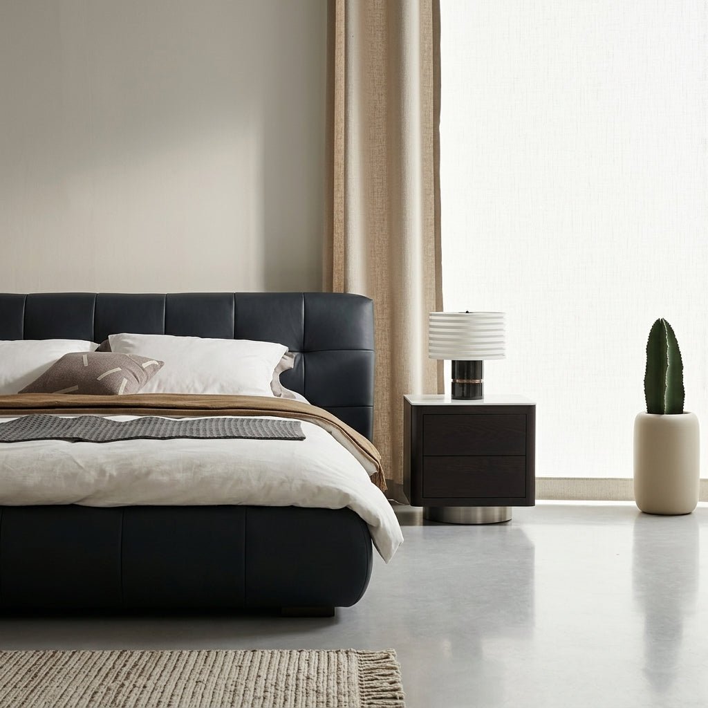 Offenbach Bed with Matching Nightstands