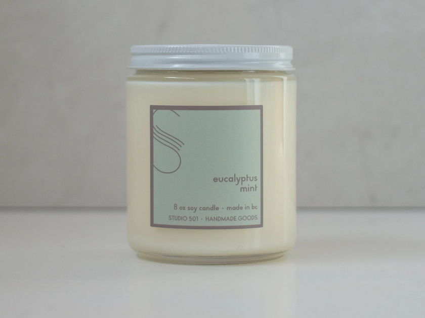 501 Eucalyptus Mint 8 oz Candle