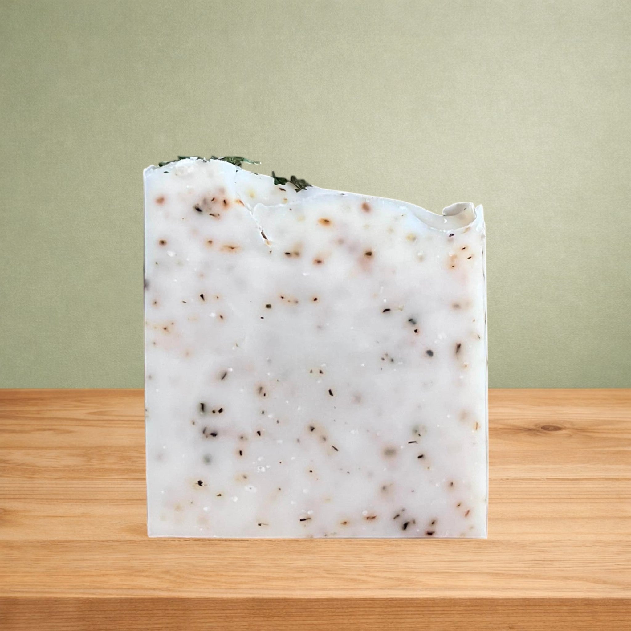 Savon exfoliant PASHA arbre à thé et menthe poivrée