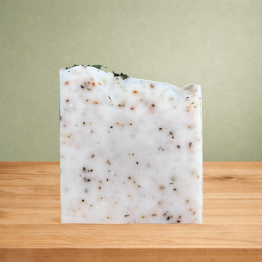 Savon exfoliant PASHA arbre à thé et menthe poivrée