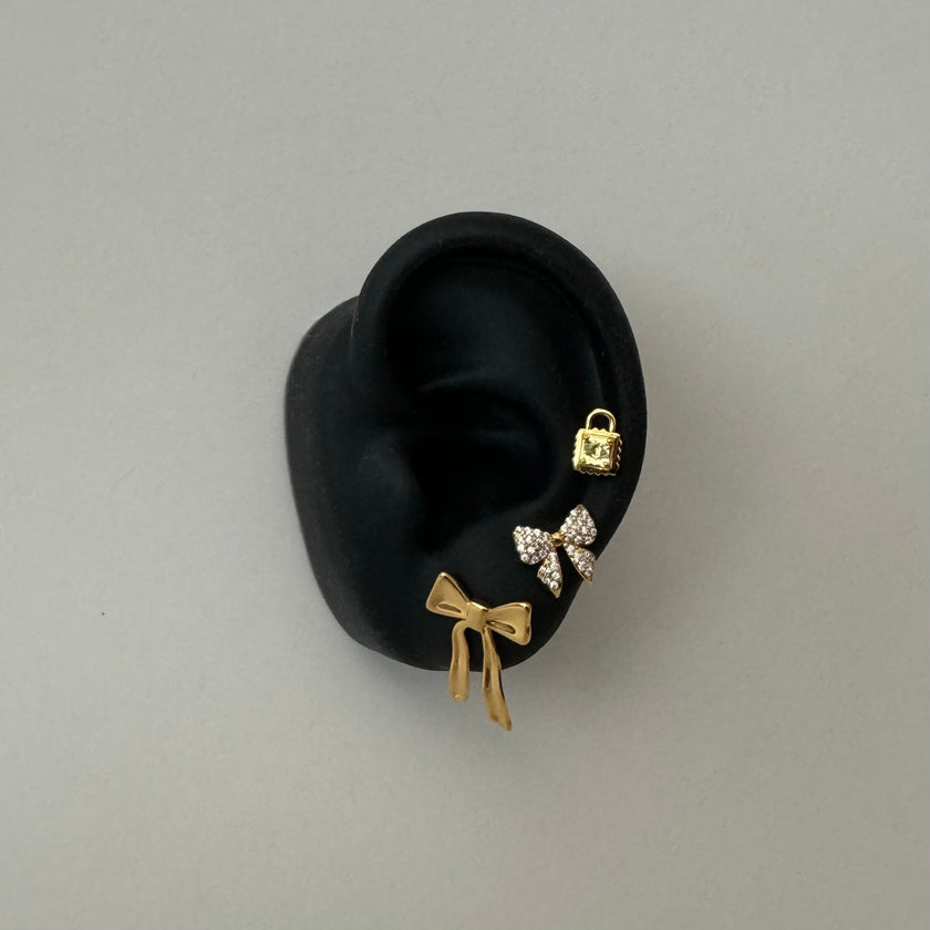 Pave Bow Studs- Gold