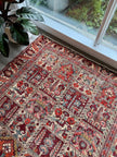 Perisan Bakhtiari Rug | 5' 1