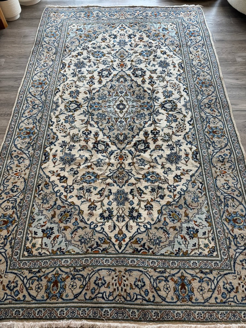 Perisan Kashan Rug | 4' 10