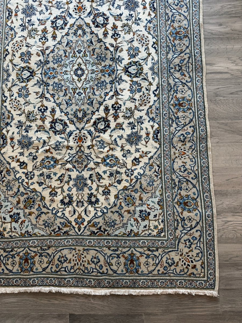 Perisan Kashan Rug | 4' 10