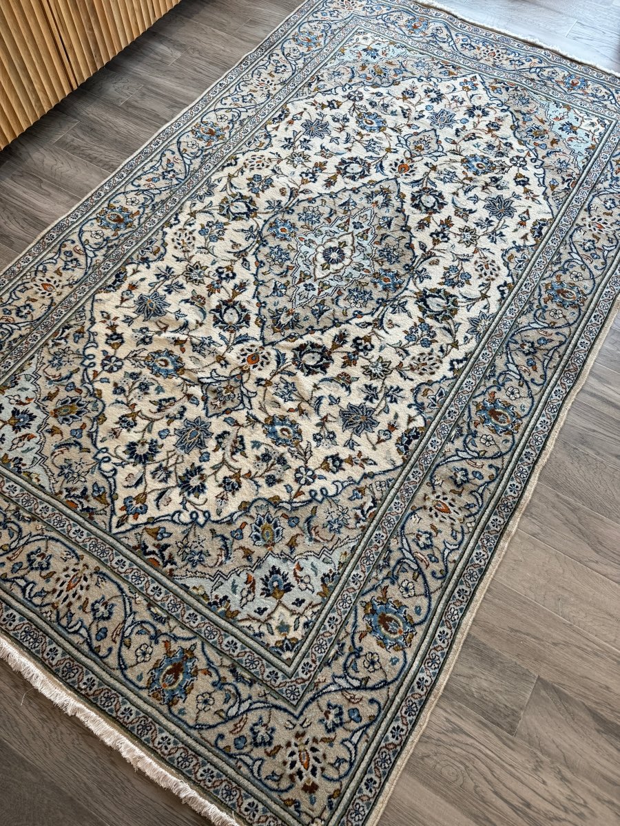 Perisan Kashan Rug | 4' 10
