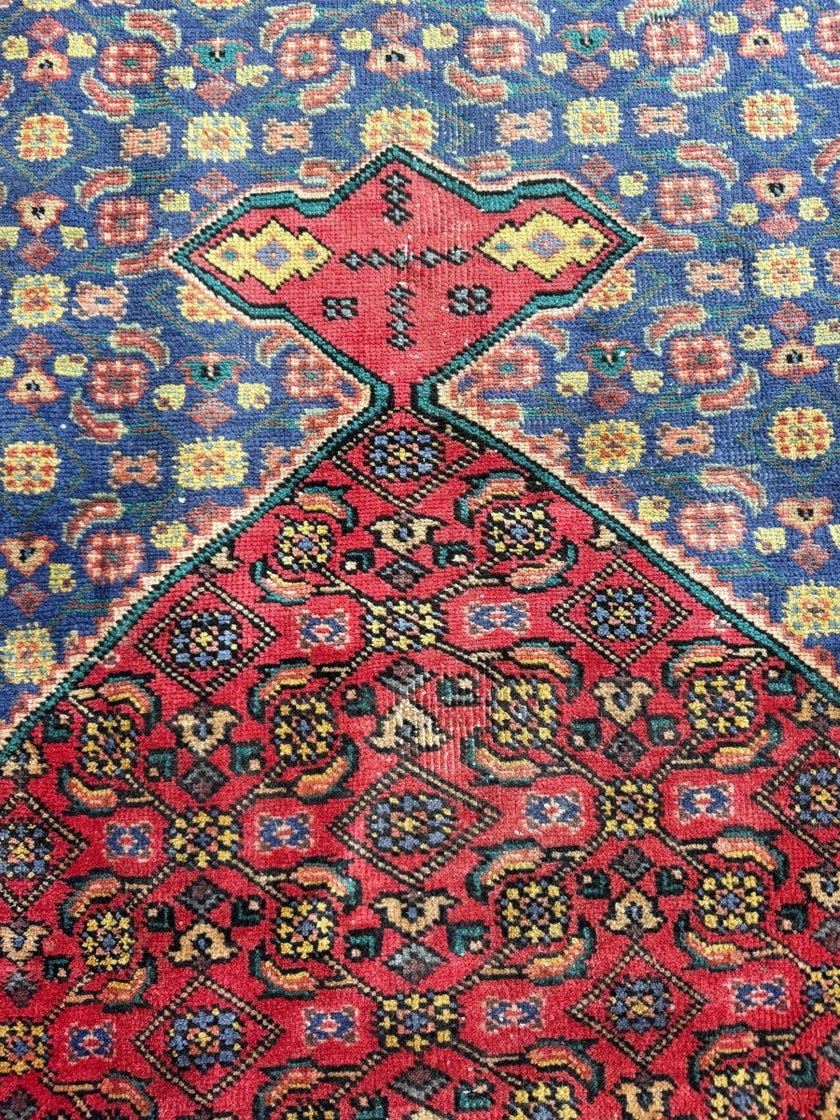 Persian Ardabil Rug | 4' 7