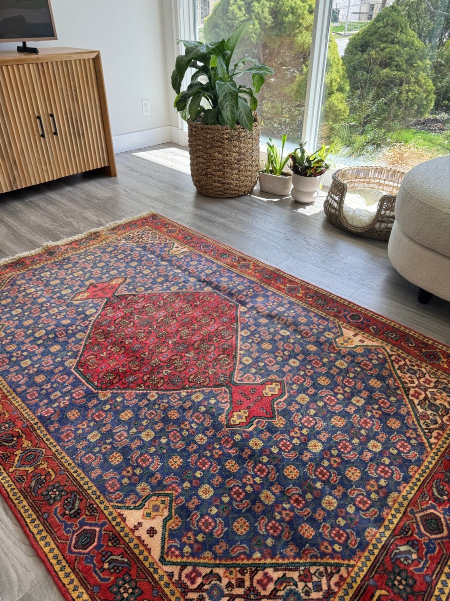 Persian Ardabil Rug | 4' 7
