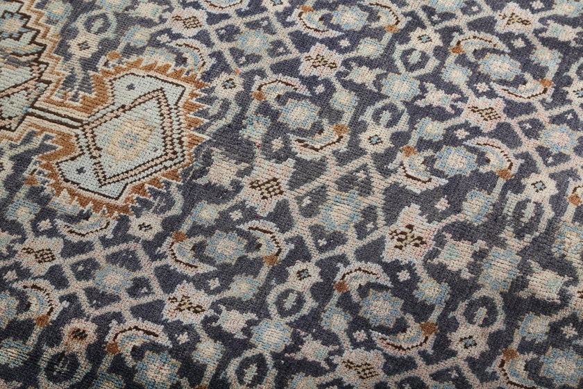 Persian Ardabil Rug | 5' 7