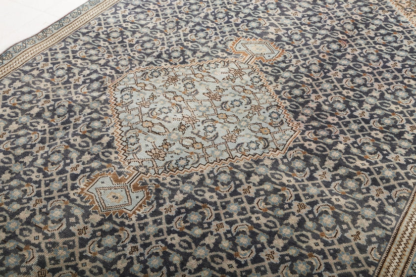 Persian Ardabil Rug | 5' 7