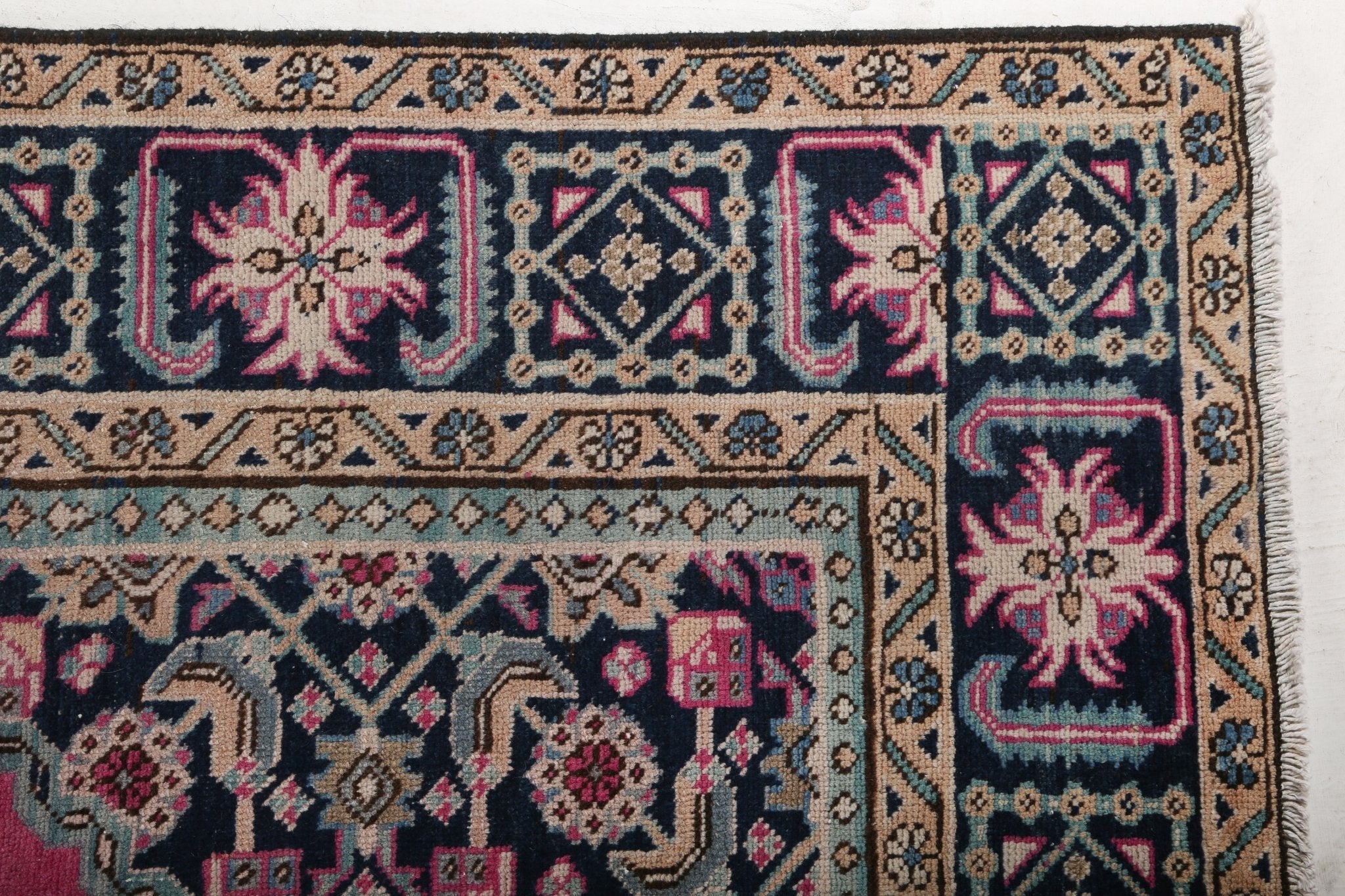 Persian Ardabil Rug | 7' 10