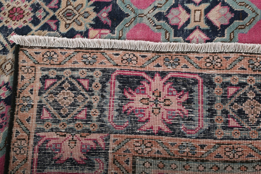 Persian Ardabil Rug | 7' 10