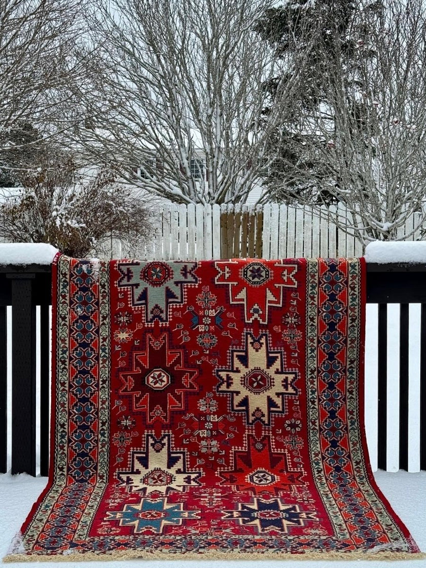 Persian Ardebil Varni Kilim | 4' 3