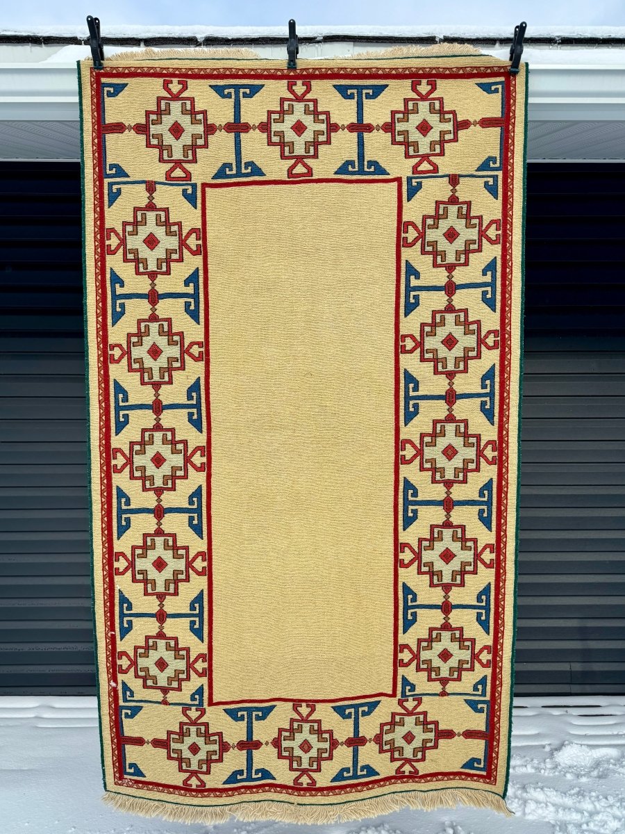 Persian Azerbaijan Suzani Kilim | 3' 11