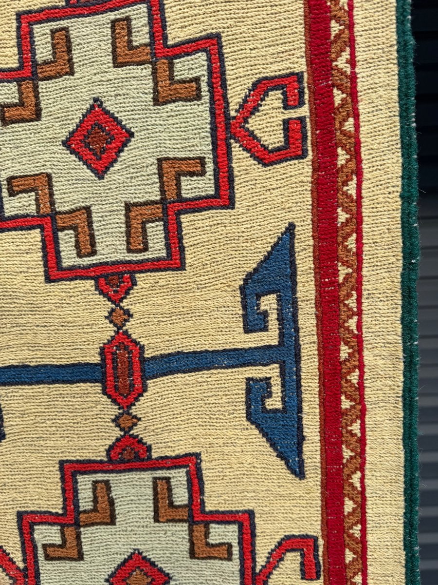 Persian Azerbaijan Suzani Kilim | 3' 11