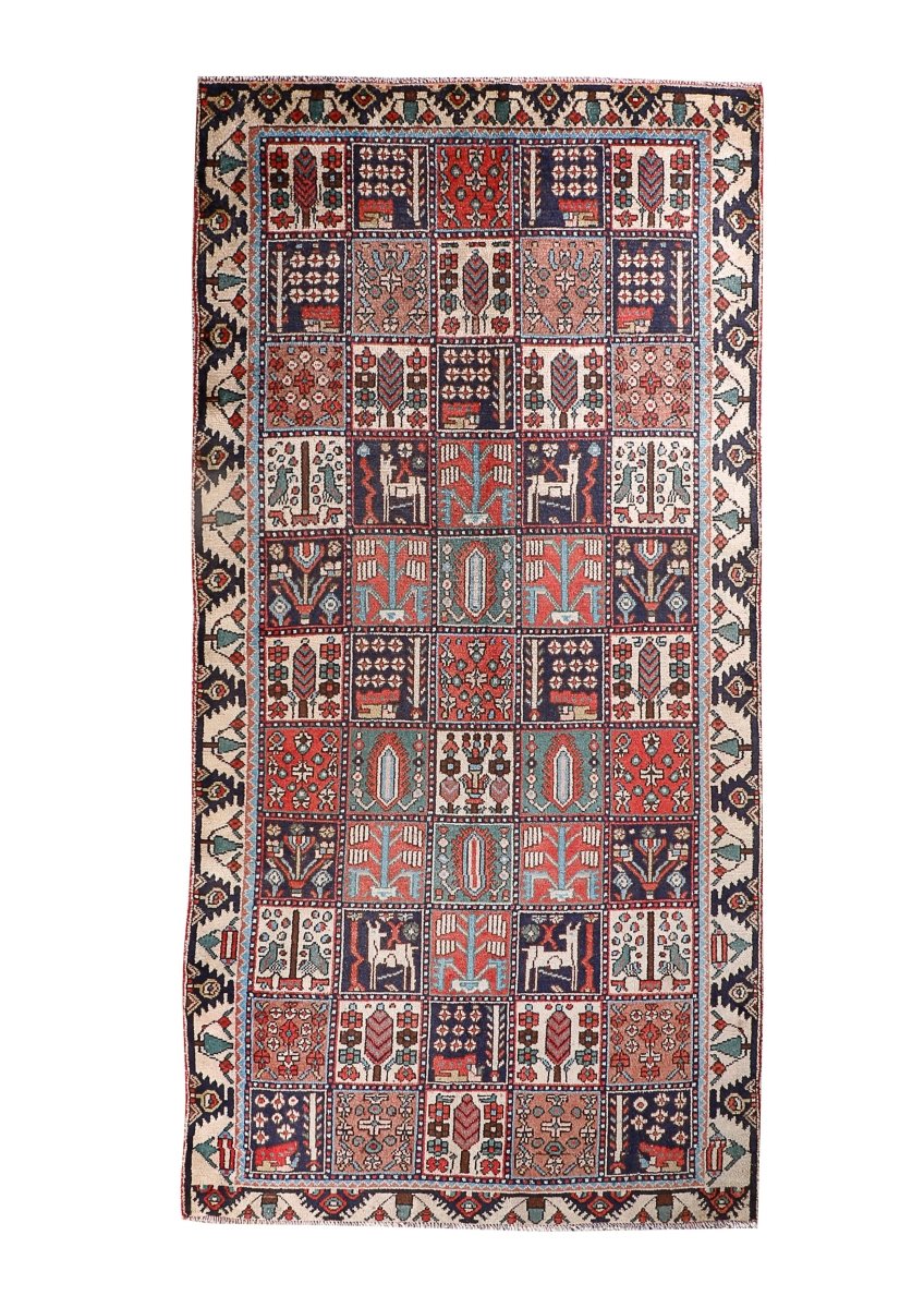 Persian Bakhtiar Rug | 4' 3