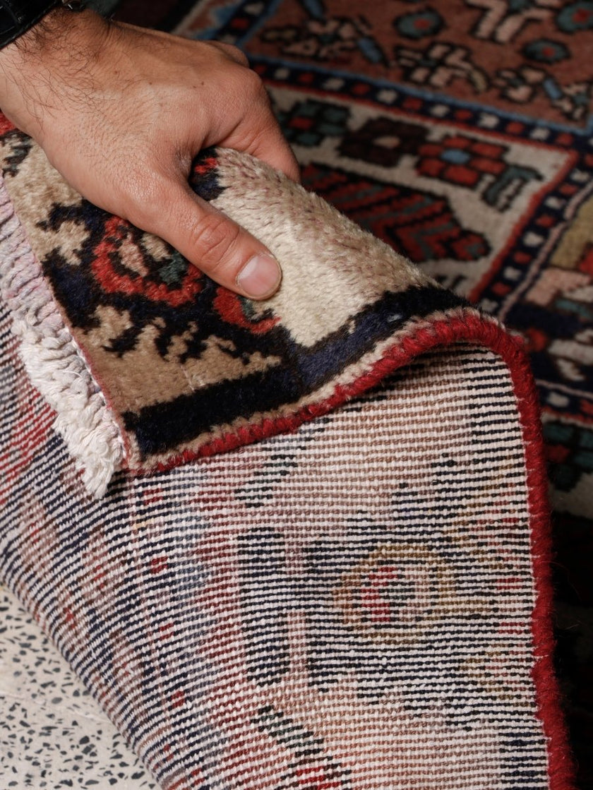 Persian Bakhtiar Rug | 4' 3