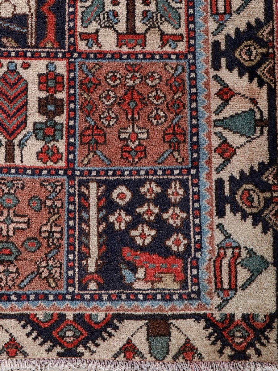 Persian Bakhtiar Rug | 4' 3