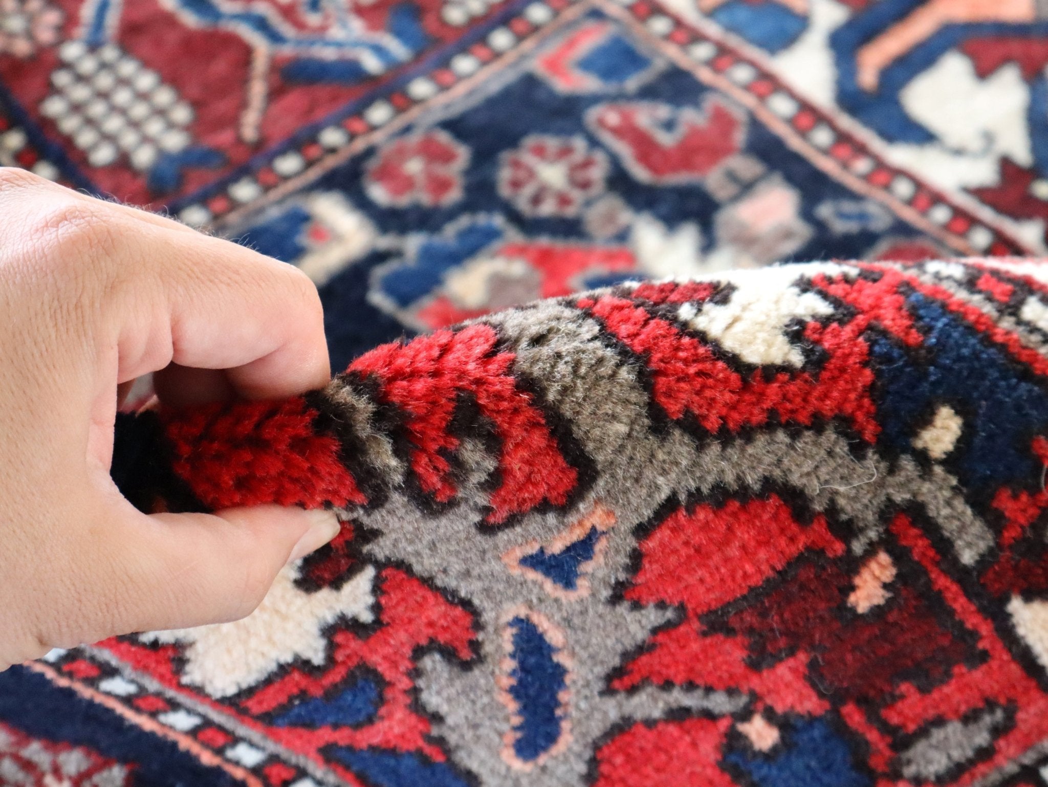 Persian Bakhtiari Rug | 5' 1